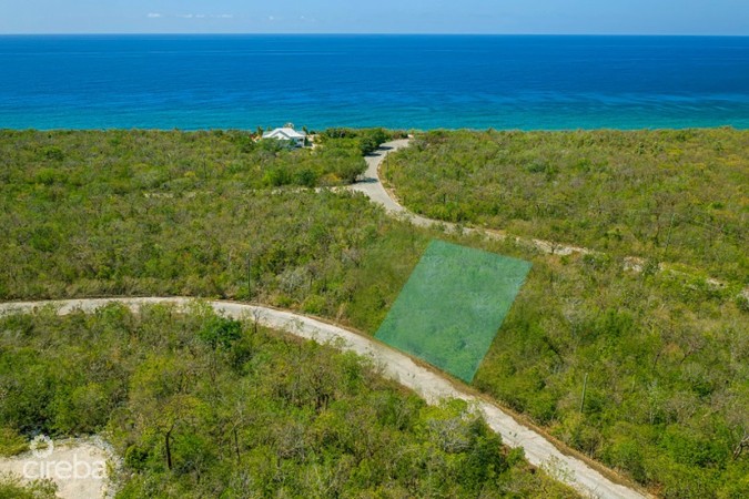 CAYMAN BRAC BLUFF - .25 ACRE