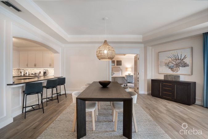 RITZ-CARLTON PRIVATE RESIDENCE #201