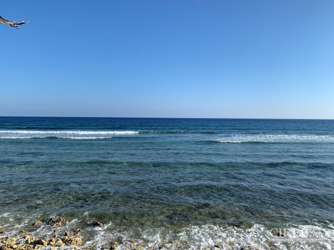 OCEANFRONT SOUTH FACING 0.85 OF AN ACRE WEST END LITTLE CAYMAN LAND