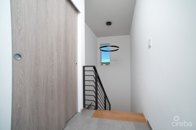 PLYMOUTH  - 7 MILE CORRIDOR - SPACIOUS 3 BED 3.5 BATH TOWNHOME