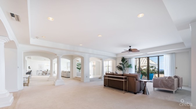 THE RITZ-CARLTON RESIDENCE #605