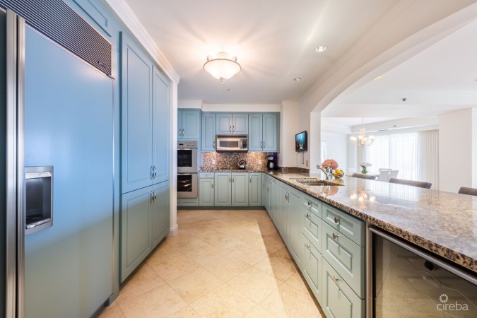THE RITZ-CARLTON RESIDENCE #605