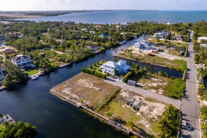 HERON BAY CORNER CANAL LOT