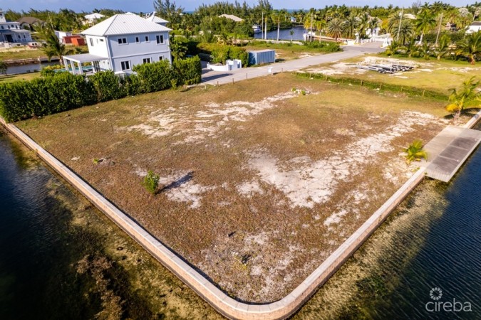 HERON BAY CORNER CANAL LOT
