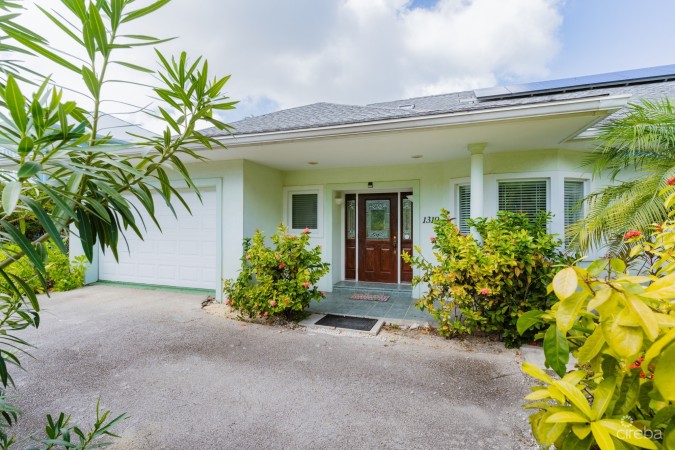 SOUTH SOUND ROAD DUPLEX
