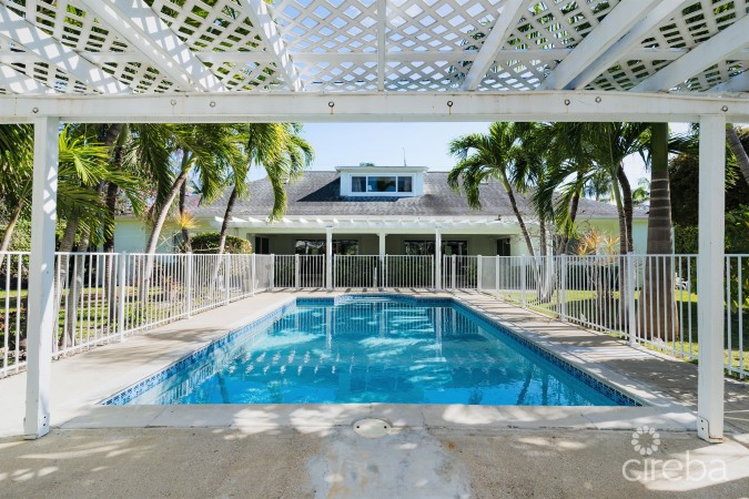 SOUTH SOUND ROAD DUPLEX
