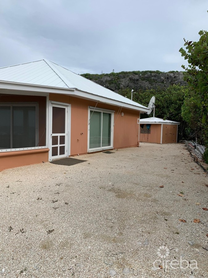 CAYMAN BRAC OCEAN FRONT HOME