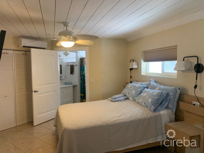 CAYMAN BRAC OCEAN FRONT HOME