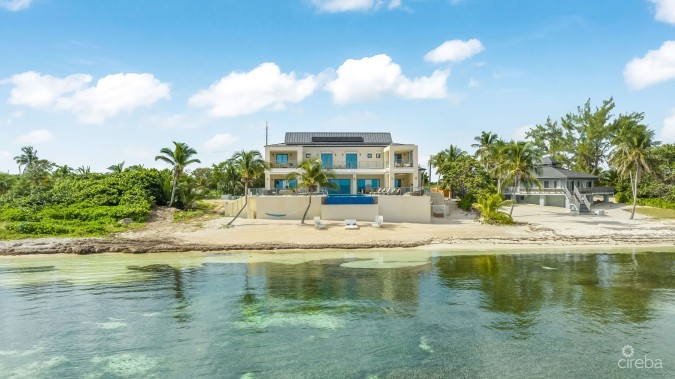 TIMELESS PARADISE, BEACHFRONT HOME