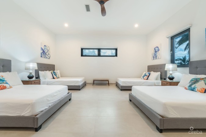 TIMELESS PARADISE, BEACHFRONT HOME