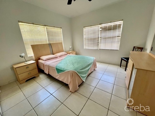 WEST BAY FOURPLEX INVESTMENT HOME