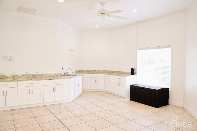 L'AMBIENCE 3 BED TOWNHOUSE WITH POOL VIEW