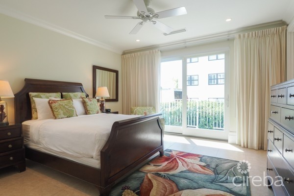 CARIBBEAN CLUB WITH SEPERATE STORAGE