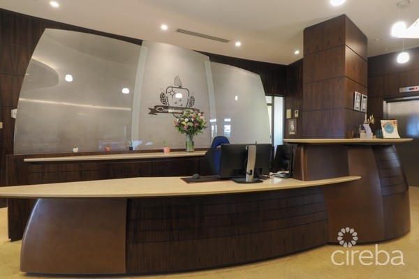 CARIBBEAN CLUB WITH SEPERATE STORAGE