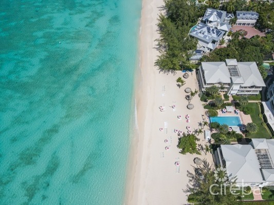 CARIBBEAN CLUB WITH SEPERATE STORAGE
