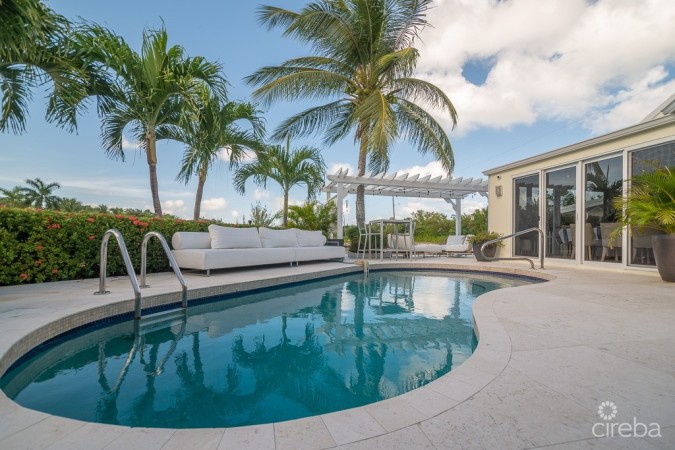 WINDSWEPT DRIVE CANAL FRONT HOME