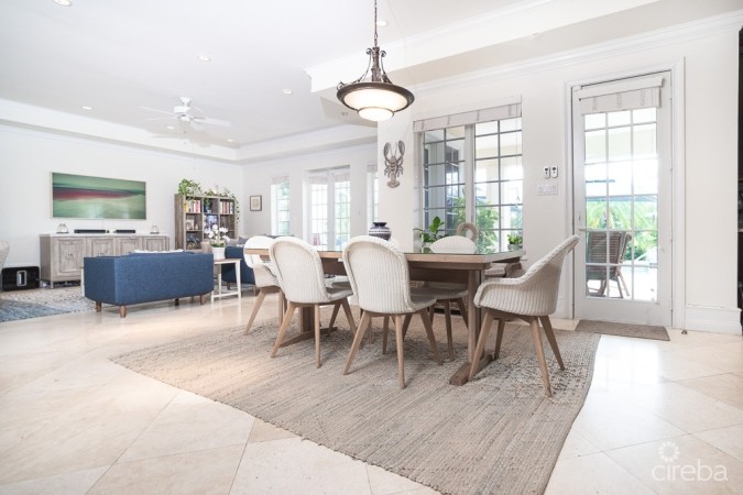 CRYSTAL HARBOUR LUXURY HOME