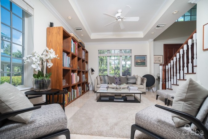 CRYSTAL HARBOUR LUXURY HOME