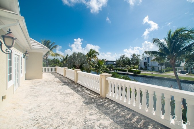 CRYSTAL HARBOUR LUXURY HOME