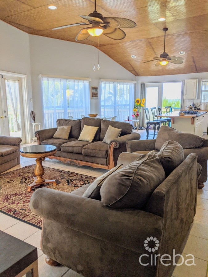 CAYMAN BRAC BEACH HOUSE