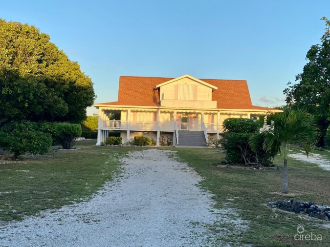 CAYMAN STYLE HOME WITH COTTAGE
