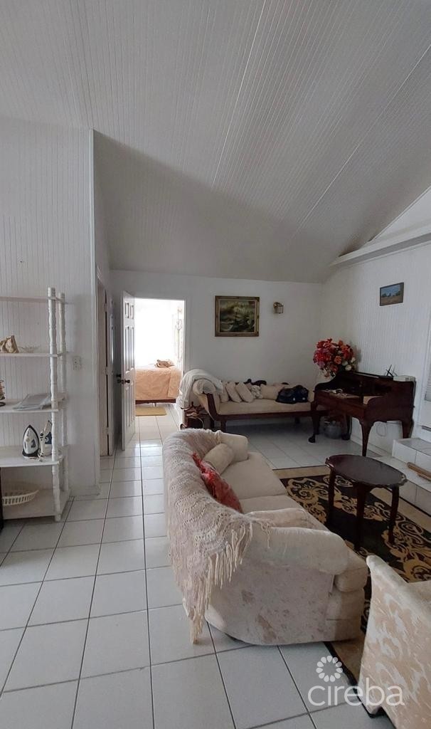 CAYMAN STYLE HOME WITH COTTAGE