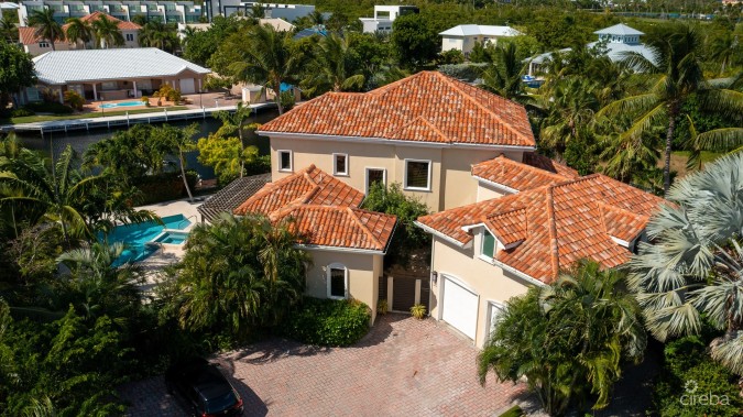 CANAL POINT EXECUTIVE FAMILY HOME