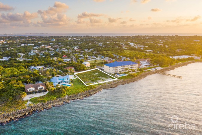 WAVES  3, 3 BED WATERFRONT CONDO