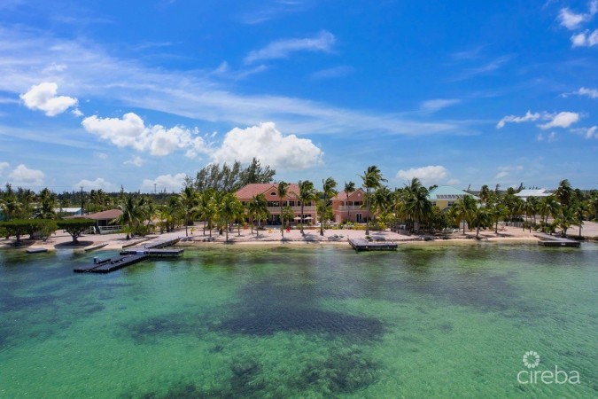 PIECES OF EIGHT, CAYMAN KAI W/200 FT OF BEACHFRONT AND 3 DOCKS