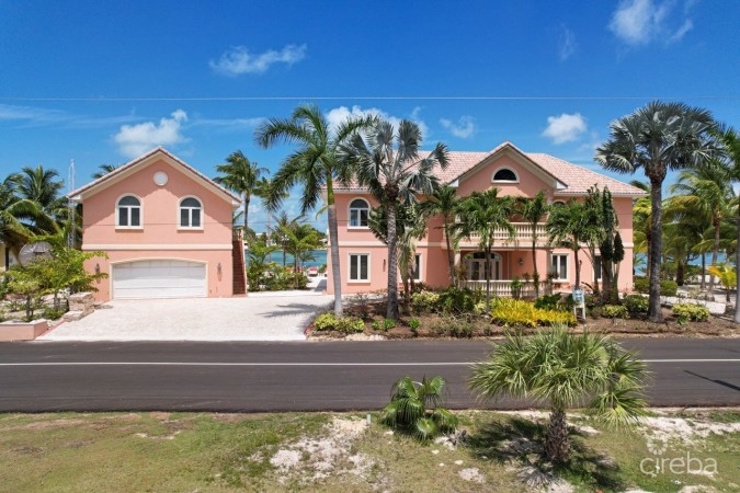 PIECES OF EIGHT, CAYMAN KAI W/200 FT OF BEACHFRONT AND 3 DOCKS