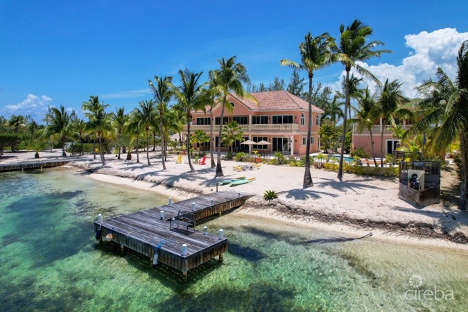 PIECES OF EIGHT, RUM POINT/CAYMAN KAI BEACHFRONT ESTATE