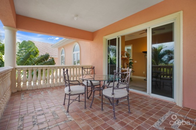 PIECES OF EIGHT, CAYMAN KAI W/200 FT OF BEACHFRONT AND 3 DOCKS