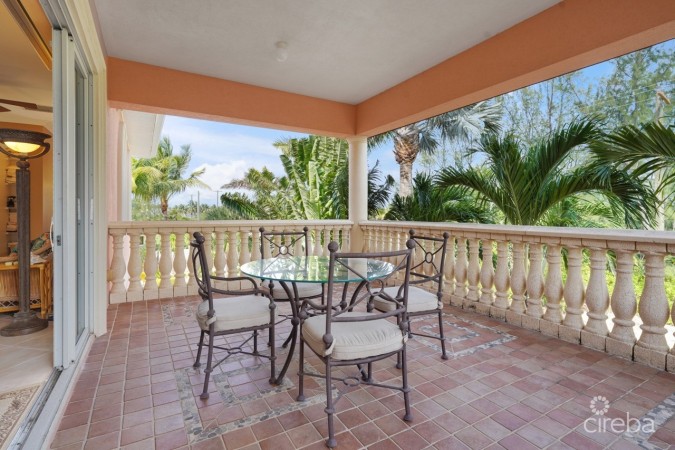 PIECES OF EIGHT, CAYMAN KAI W/200 FT OF BEACHFRONT AND 3 DOCKS