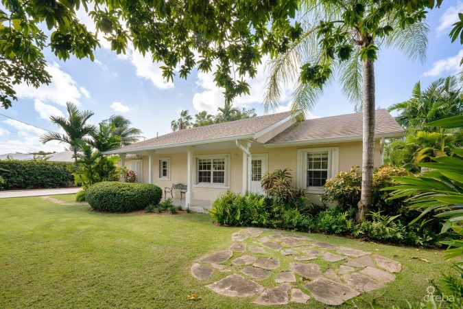 LEEWARD DRIVE 83, NORTH SOUND ESTATES HOME