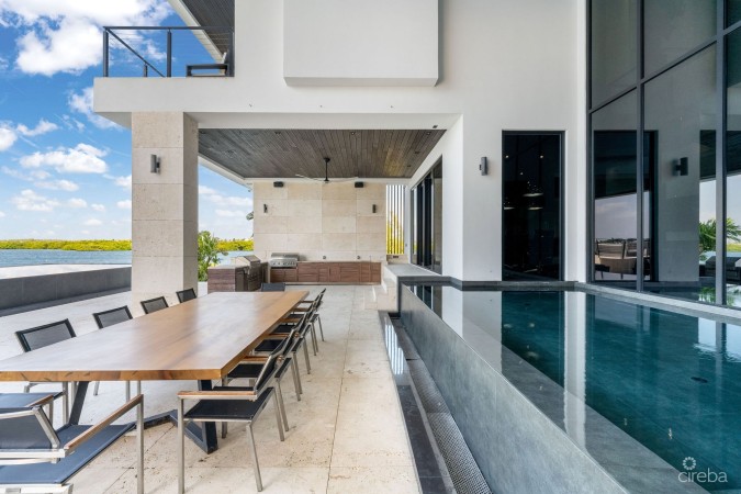 SERENITY HOUSE - A CRYSTAL HARBOUR ESTATE HOME