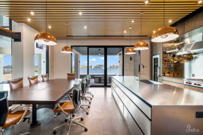 SERENITY HOUSE - A CRYSTAL HARBOUR ESTATE HOME
