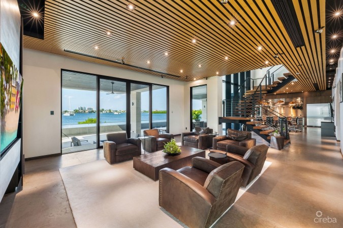 SERENITY HOUSE - A CRYSTAL HARBOUR ESTATE HOME