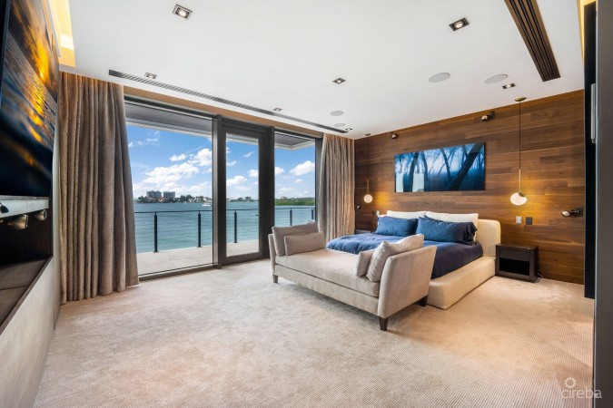 SERENITY HOUSE - A CRYSTAL HARBOUR ESTATE HOME