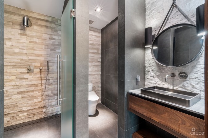 SERENITY HOUSE - A CRYSTAL HARBOUR ESTATE HOME