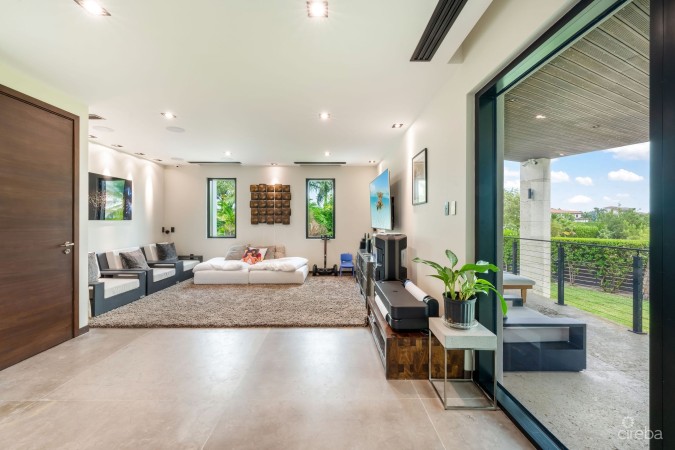 SERENITY HOUSE - A CRYSTAL HARBOUR ESTATE HOME