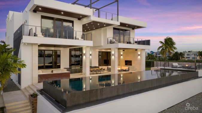 SERENITY HOUSE - A CRYSTAL HARBOUR ESTATE HOME