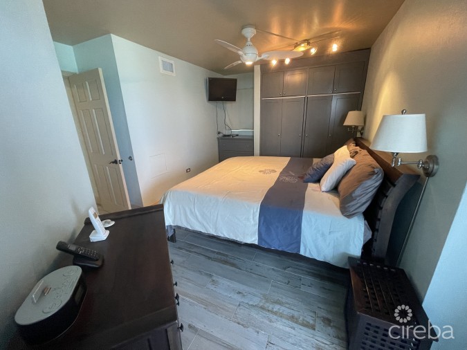CAYMAN REEF RESORT