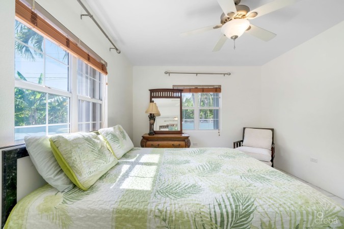 REDUCED! BEAUTIFUL FAMILY HOME ON BUTTERFLY CIRCLE