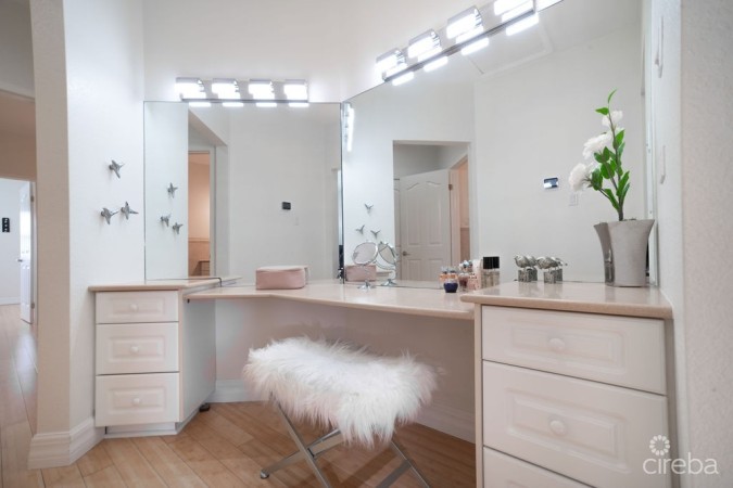 L'AMBIENCE 3 BED TOWNHOUSE WITH POOL VIEW