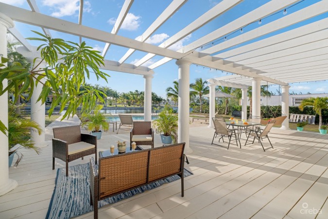 SUNRISE LANDING CANAL FRONT RESIDENCE