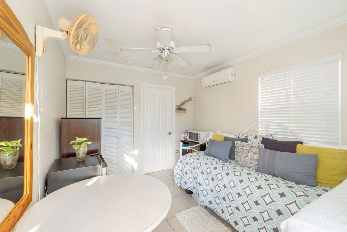 SUNRISE LANDING CANAL FRONT RESIDENCE
