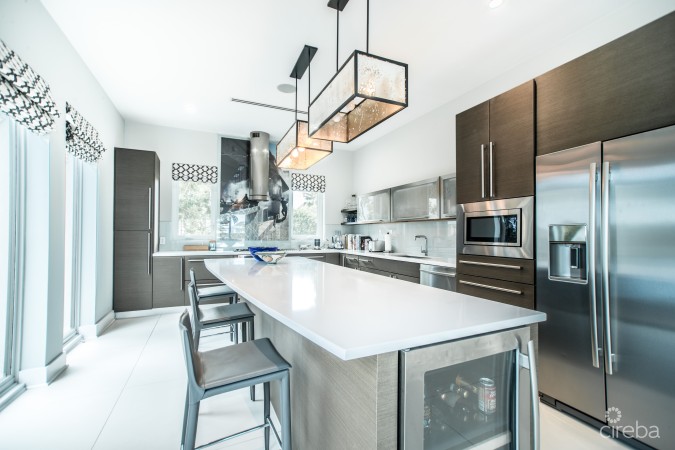 GRAND HARBOUR MODERN HOME
