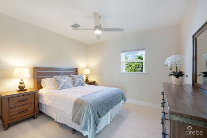 CRYSTAL HARBOUR - MASSIVE $100K REDUCTION, SOLID RENOVATED CANAL FRONT