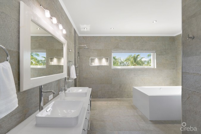 CRYSTAL HARBOUR - MASSIVE $100K REDUCTION, SOLID RENOVATED CANAL FRONT