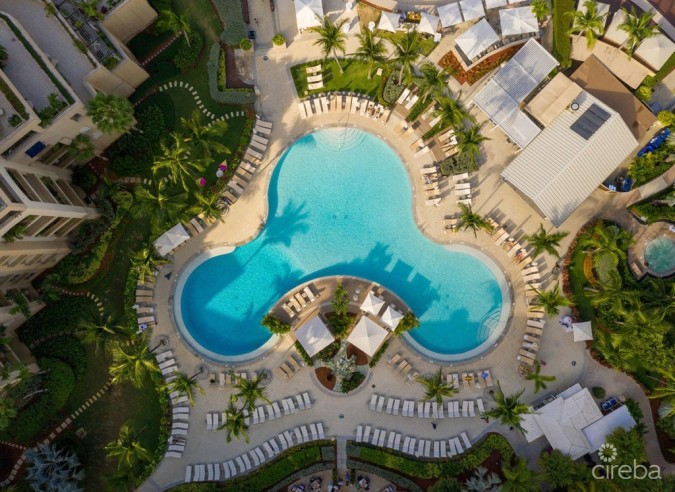 RITZ-CARLTON GROUND FLOOR (PIP) RESIDENCE